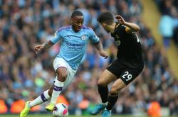 亚博体育app-从阿扎伦卡与60激战切尔西分钟到梅西新星精彩发挥表现惊艳，布莱顿调整名单备战社区盾-亚博体育app